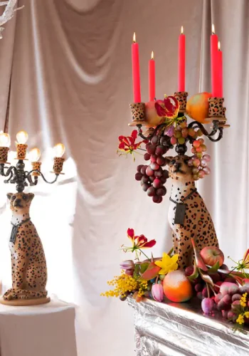 BOLD MONKEY Proudly Crowned Panther gulvlampe - sort galvanisering og brun panterprint harpiks