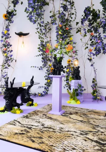 BOLD MONKEY Dragonized Bastard vase - sort harpiks