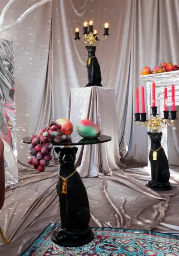 BOLD MONKEY Proudly Crowned Panther lysestage, til 5 lys - guld galvanisering og sort harpiks