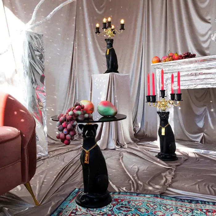 BOLD MONKEY Proudly Crowned Panther lysestage, til 5 lys - guld galvanisering og sort harpiks