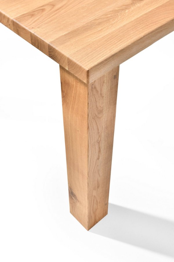 Rektangulrt Sam spisebord m. lige kant - massivt egetr, olieret (200x90)