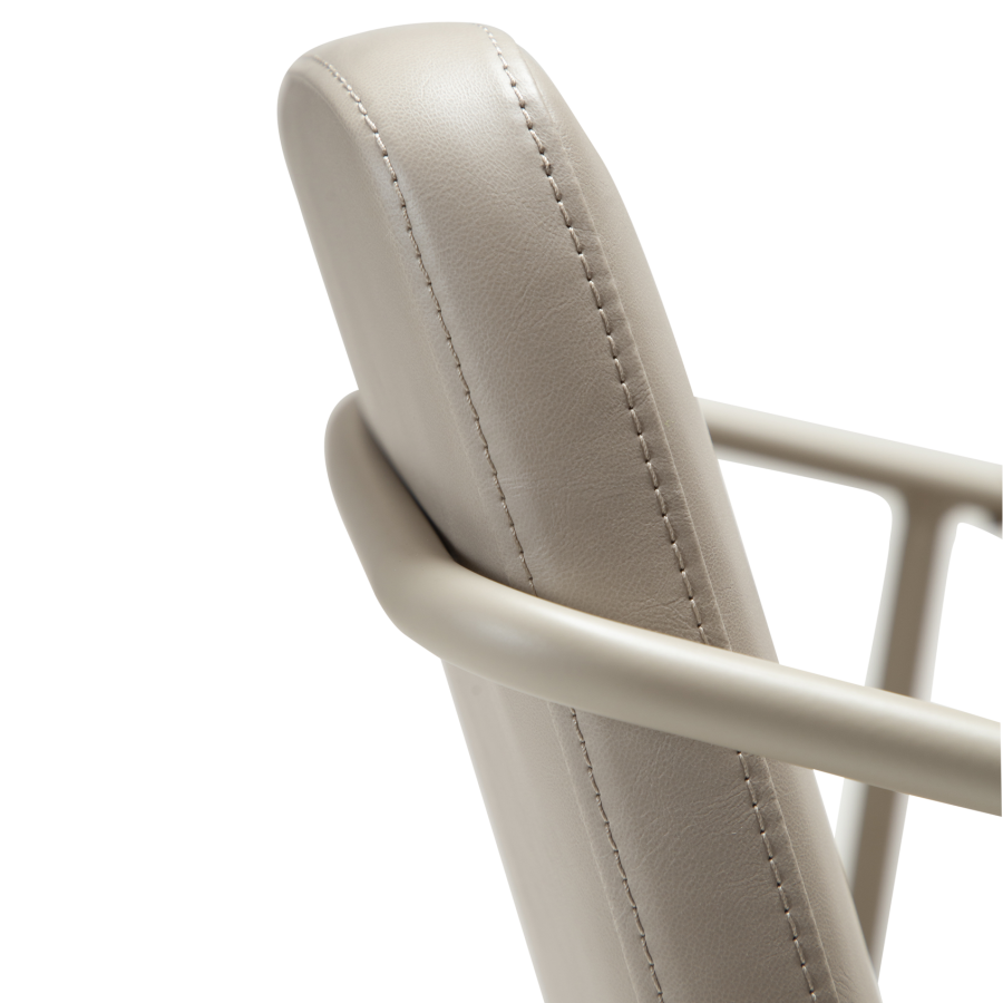 DAN-FORM BOTO Lnestol Cashmere art. lder med cashmere ben