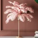KARE DESIGN Feather Palm bordlampe - lyserd strudsefjer og messing stl