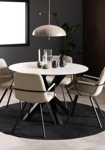 ACT NORDIC Selina spisebordsstol, m. armln - beige stof og matsort stl