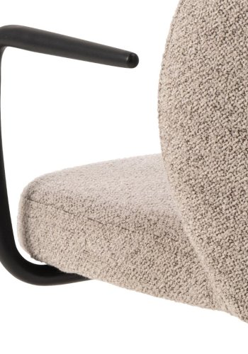 ACT NORDIC Patricia skrivebordsstol, m. armln, hjul, drejefunktion - beige stof og sort stl