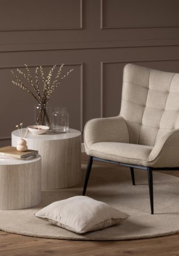 ACT NORDIC Redding hvilestol, m. armln, tuftinger og firkantede syninger - beige stof og sort stl