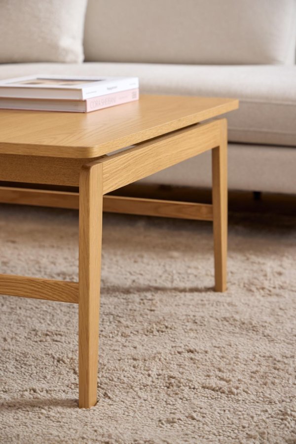 ACT NORDIC Essex sofabord, kvadratisk - UV lakeret egefiner og NC lak eg (80x80)