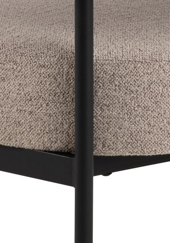 ACT NORDIC Oakfield loungestol, m. armln og posefjedre - beige stof og mat sort stl