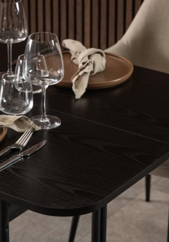 ACT NORDIC Darlington spisebord, m. 1 tillgsplade - sort ask ru melamin mat sort stl (40/80x140)