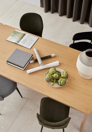 ACT NORDIC Evelyn spisebordsstol, m. lynls - olivengrn stof og sort stl