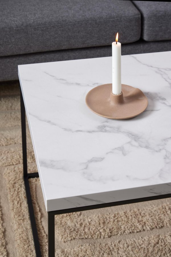 ACT NORDIC Barossa sofabord, rektangulr - hvid marmor Carrara ru melamin og sort stl (110x55)