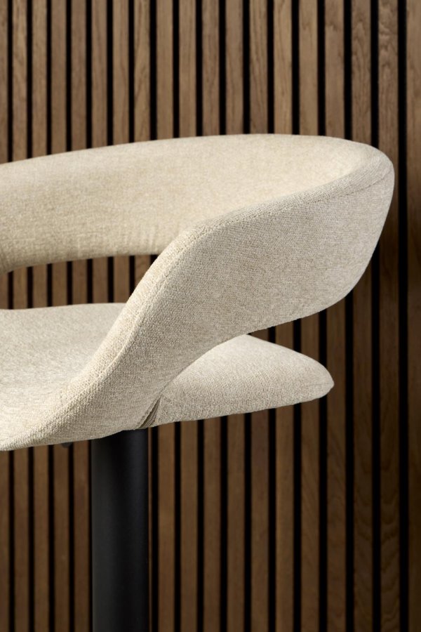 ACT NORDIC Grace barstol, m. rygln, armln, fodsttte, drejefunktion - sand stof og sort stl