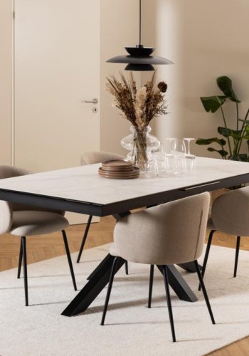 ACT NORDIC Eleanor spisebordsstol, m. armln - beige stof og sort stl