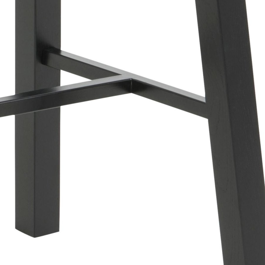 ACT NORDIC Chara rektangulr barbord, Top vild eg olieret egefiner, Stel mat sort NC lak egefiner med fodsttte og planker, 117x58x105 cm