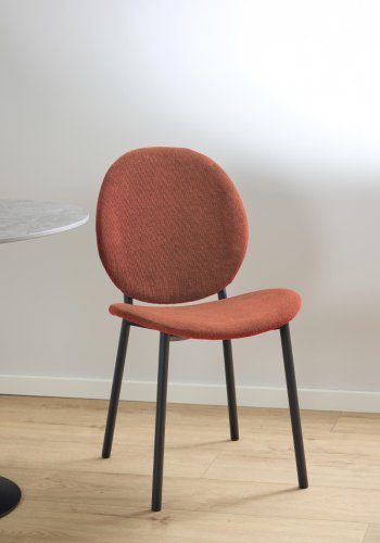 ACT NORDIC Cliff spisebordsstol, Caso stof terracotta 18, Stel mat sort ru pulverlakeret stl med lynls, kasse 2 stk