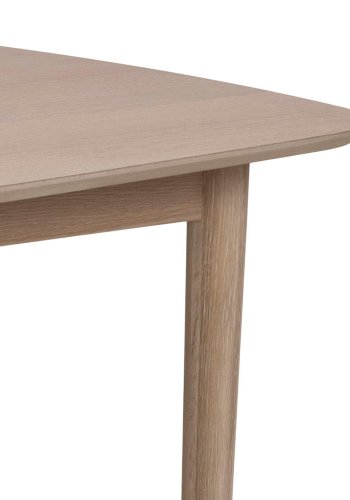 ACT NORDIC Aston spisebord, m. udtrk - hvidpigmenteret egefiner og eg (210x100)