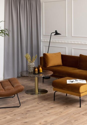 ACT NORDIC Milford loungestol - cognac stof og sort metal