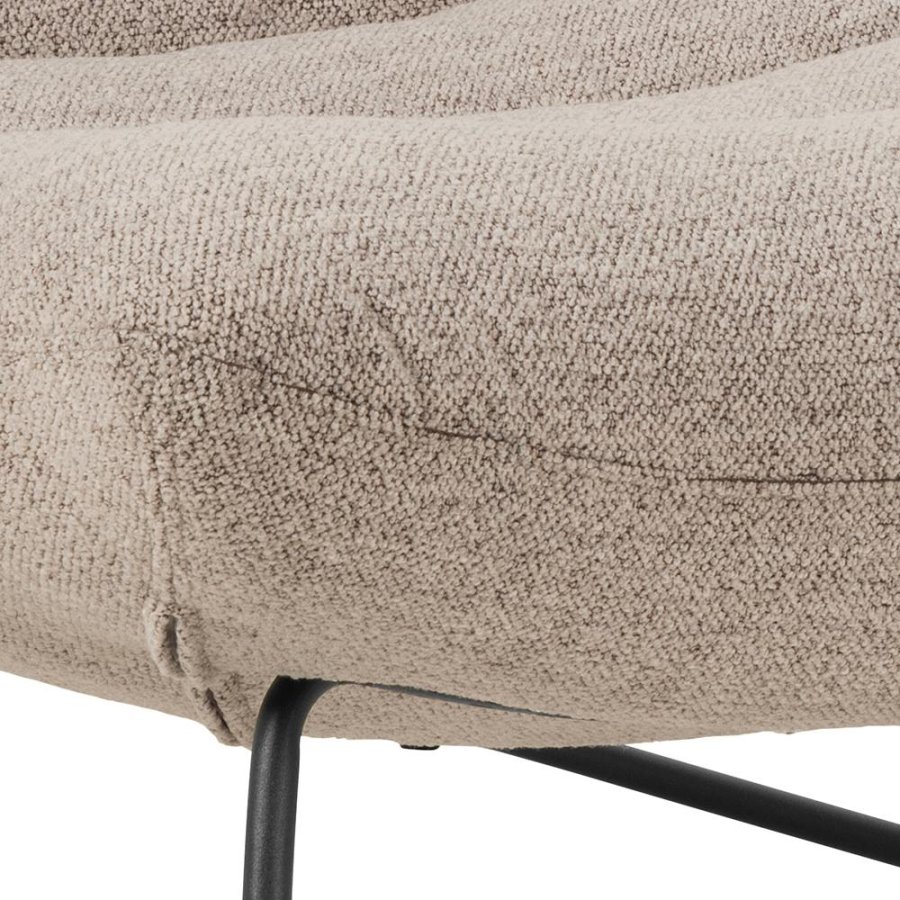 ACT NORDIC Milford loungestol - beige stof og sort metal