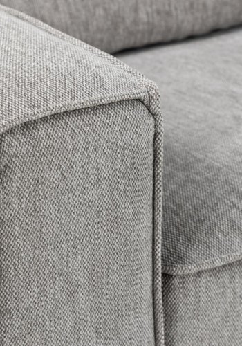 SOFAKONCEPT Cilla hjrnesofa, m. hjre hvilemodul og 5 puder - lysegr stof og sort polypropylen