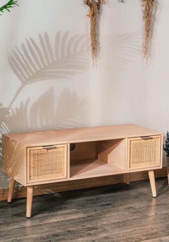 NORDLYS Akita TV-bord, m. 2 skuffer - brun rattan og tr (100x42)