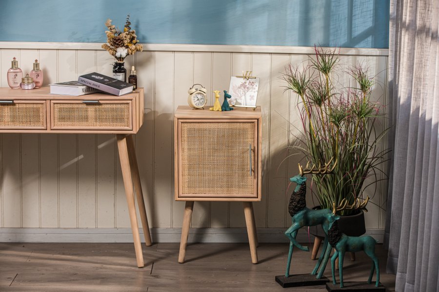 NORDLYS Kanoya sengebord, m. 1 lge - brun rattan og bg (40x38)