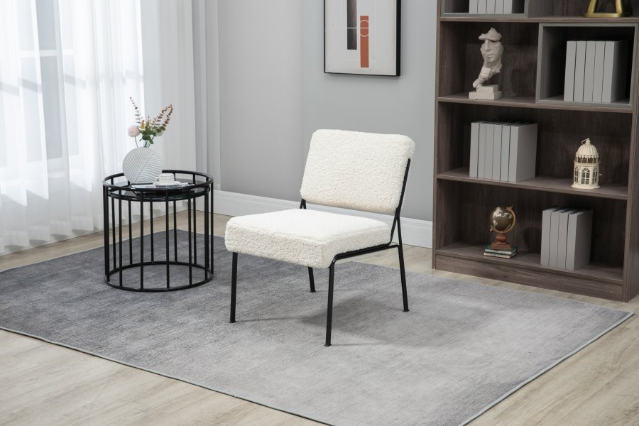 NORDLYS Nairobi lnestol - hvid stof og sort metal