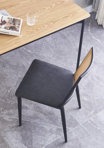 NORDLYS Osaka spisebordsstol - rattan, ruskind og sort metal