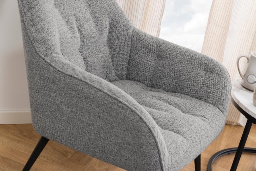 ACT NORDIC Brooke loungestol, m. armln - gr stof og sort stl