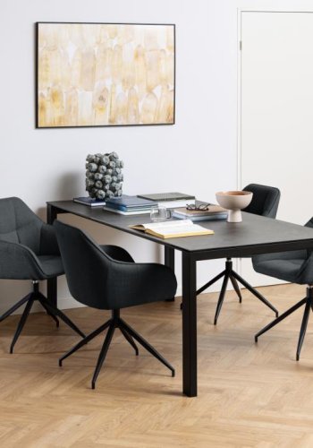 ACT NORDIC Brenda spisebordsstol, m. armln og drejefunktion - mrkegr stof og sort metal