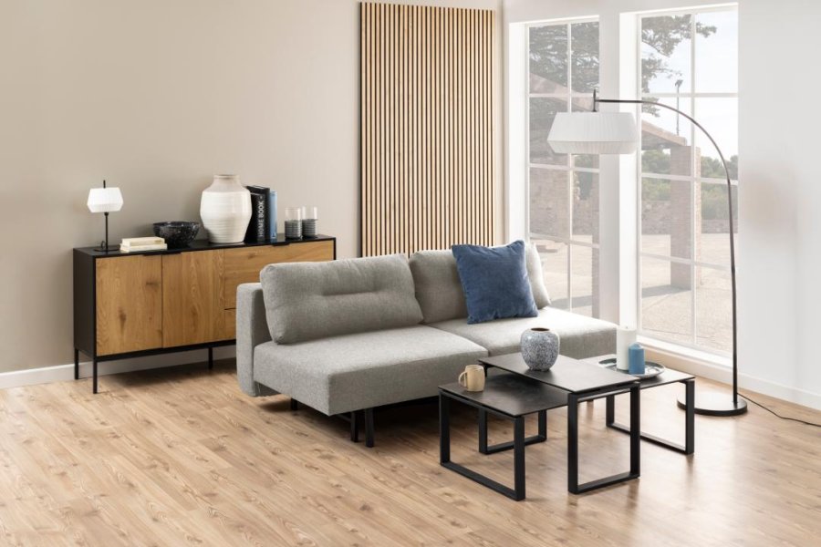 ACT NORDIC Malling sovesofa, m. udtrksseng og 2 puder - lysegr stof og sort stl