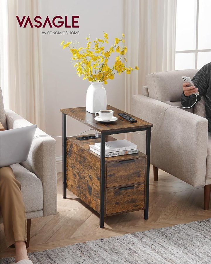 VASAGLE sidebord, m. strmstik og 2 skuffer - rustik brun spnplade og sort stl (60x35)