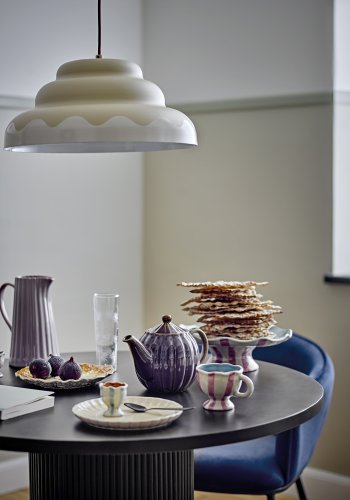 BLOOMINGVILLE Latina Kande, Lilla, Stentj