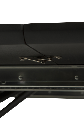 DAN-FORM ECLIPSE Spisebord Bordplade af sortbejdset ask, oval, med udtrk