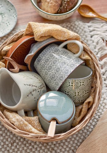 BLOOMINGVILLE Bea Fldekande, Natur, Stentj