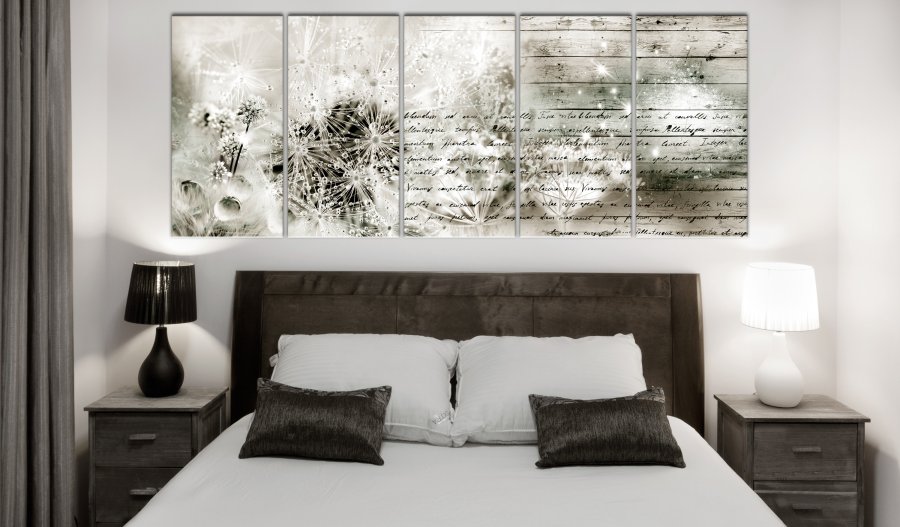 ARTGEIST Full of Secrets I - Billede med mlkebtter i sort/hvid trykt p lrred - Flere strrelser