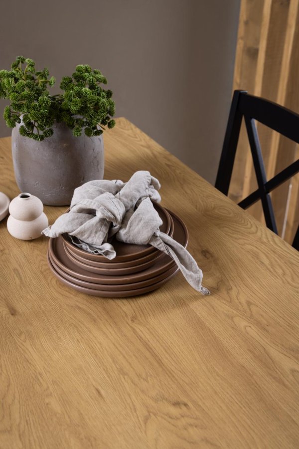 ACT NORDIC Peru spisebord, rektangulr - natur vild eg melamin og sort stl (120x80)