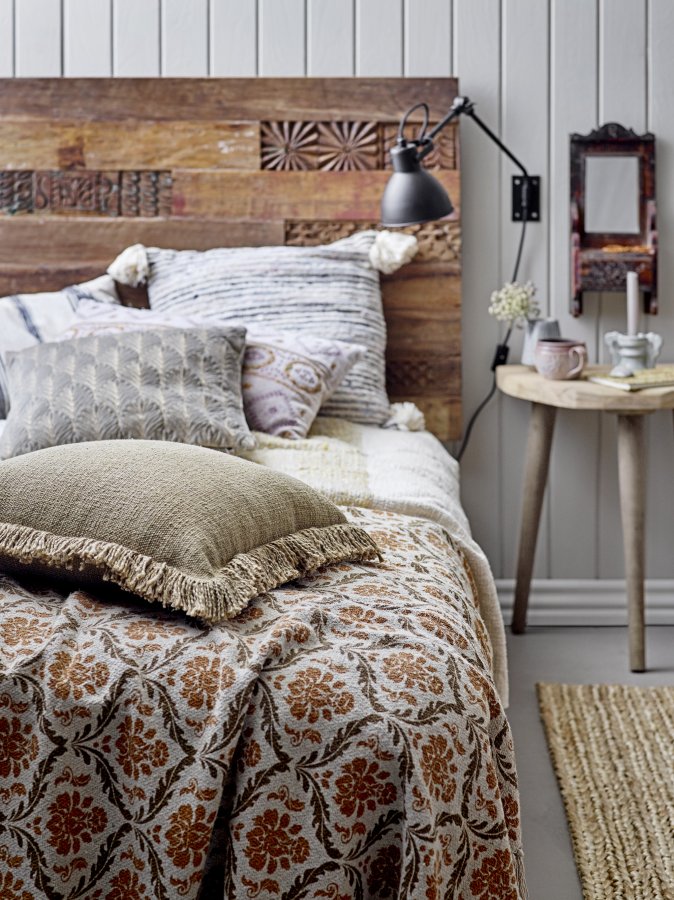 CREATIVE COLLECTION Rilo hovedgavl - natur genanvendt tr (L:180)