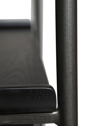 DAN-FORM FRIYAY Boghylde Sortbejdset askefiner