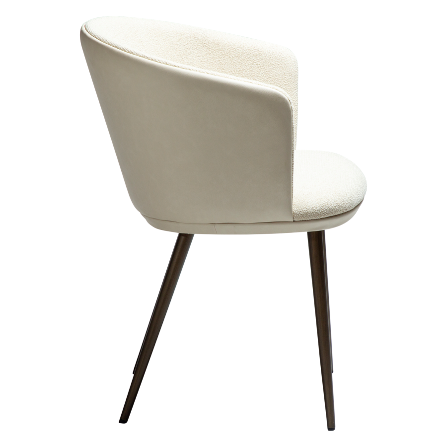 DANFORM Hey lnestol, m. armln - matteret mandel boucléstof m. glimmer, kunstlder, messing stl