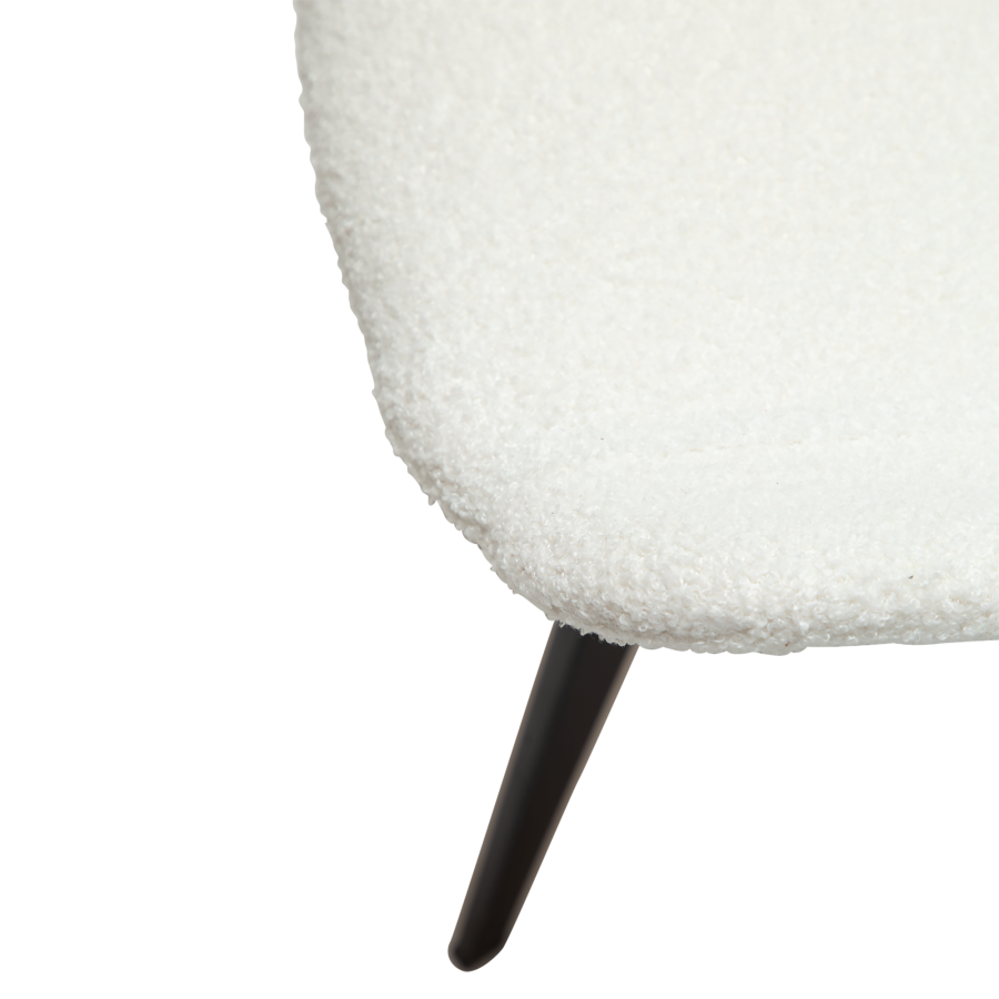 DAN-FORM Hype spisebordsstol - hvid/beige RPES bouclé stof og sort stl