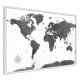 ARTGEIST Plakat med ramme - The World in Black and White
