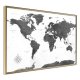 ARTGEIST Plakat med ramme - The World in Black and White