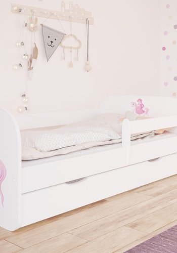 Babydreams juniorseng med prinsesse p hest, m. madras, sengehest og skuffe - hvid laminat (160x80)