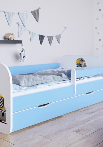 Babydreams juniorseng med lastbil, m. madras, sengehest, skuffe - hvid og bl laminat (140x70)