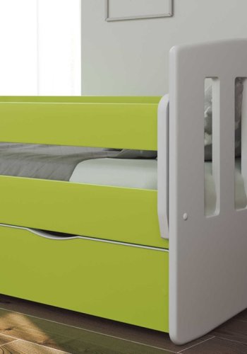 Classic 1 juniorseng, m. madras, sengehest, skuffe - hvid og grn laminat og MDF (140x80)