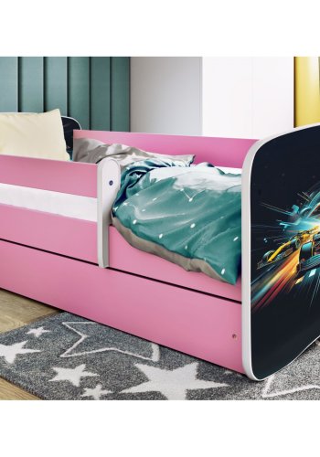 KOCOT KIDS Seng babydreams pink race uden skuffe med madras 160/80