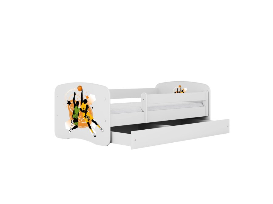 KOCOT KIDS Seng babydreams hvid basketball uden skuffe med madras 160/80