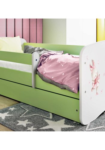 KOCOT KIDS Seng babydreams grnne kaniner med sommerfugle med skuffe med madras 160/80