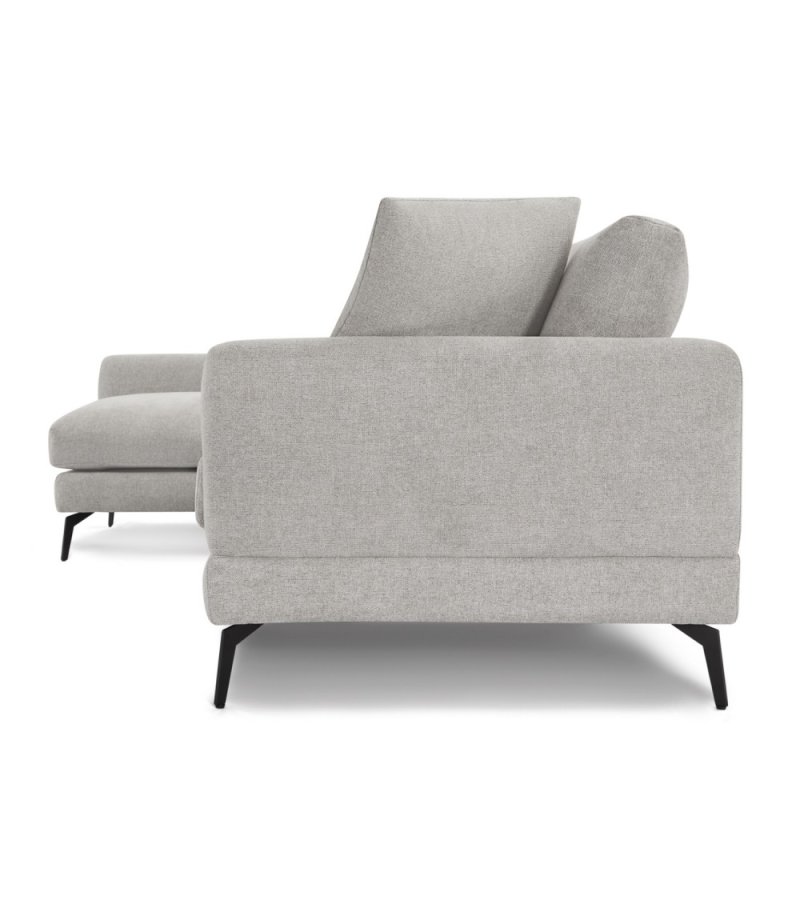 Maggie sofa, m. venstre chaiselong og 4 pyntepuder - gr og sort metal