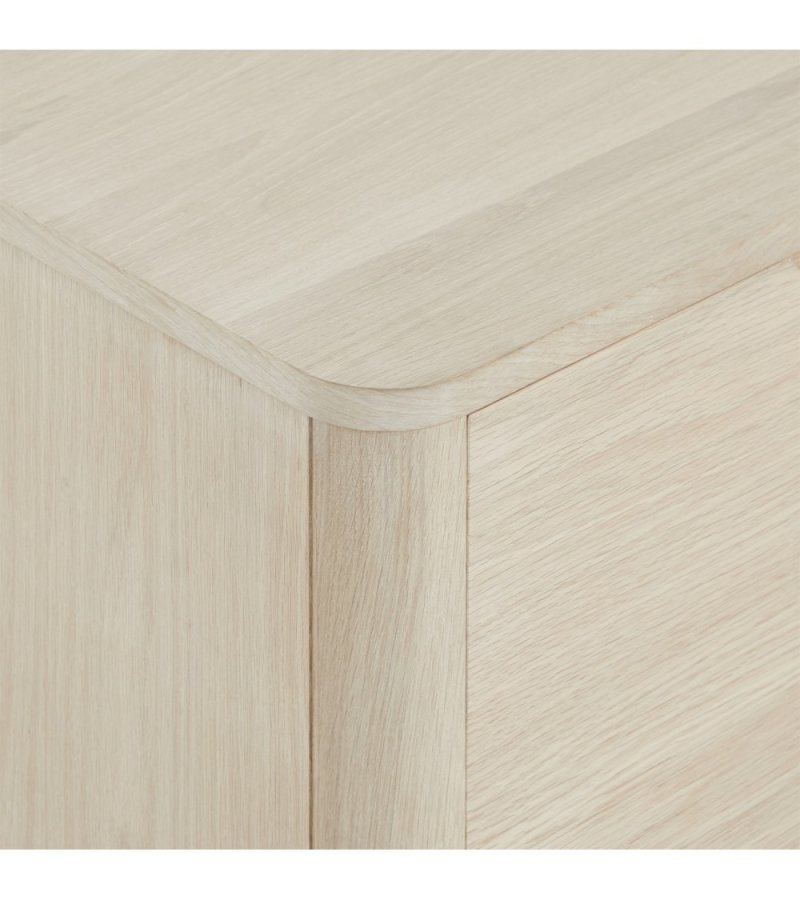 Nyborg sknk, m. 2 lger, 3 skuffer og 2 hylder - hvidolieret egetrsfinér, egetr og tr (180x45)